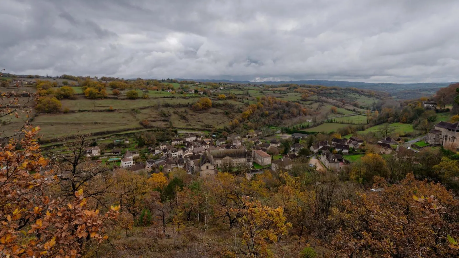 Gite De La Source Du Touron Fons
