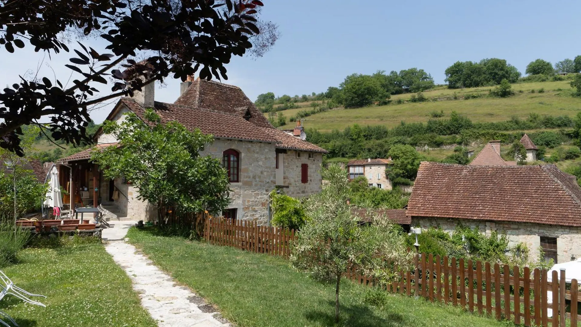 Gite De La Source Du Touron Fons  Fons (Lot)